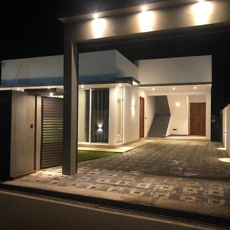 Luvi'S Villa Galle Exterior foto